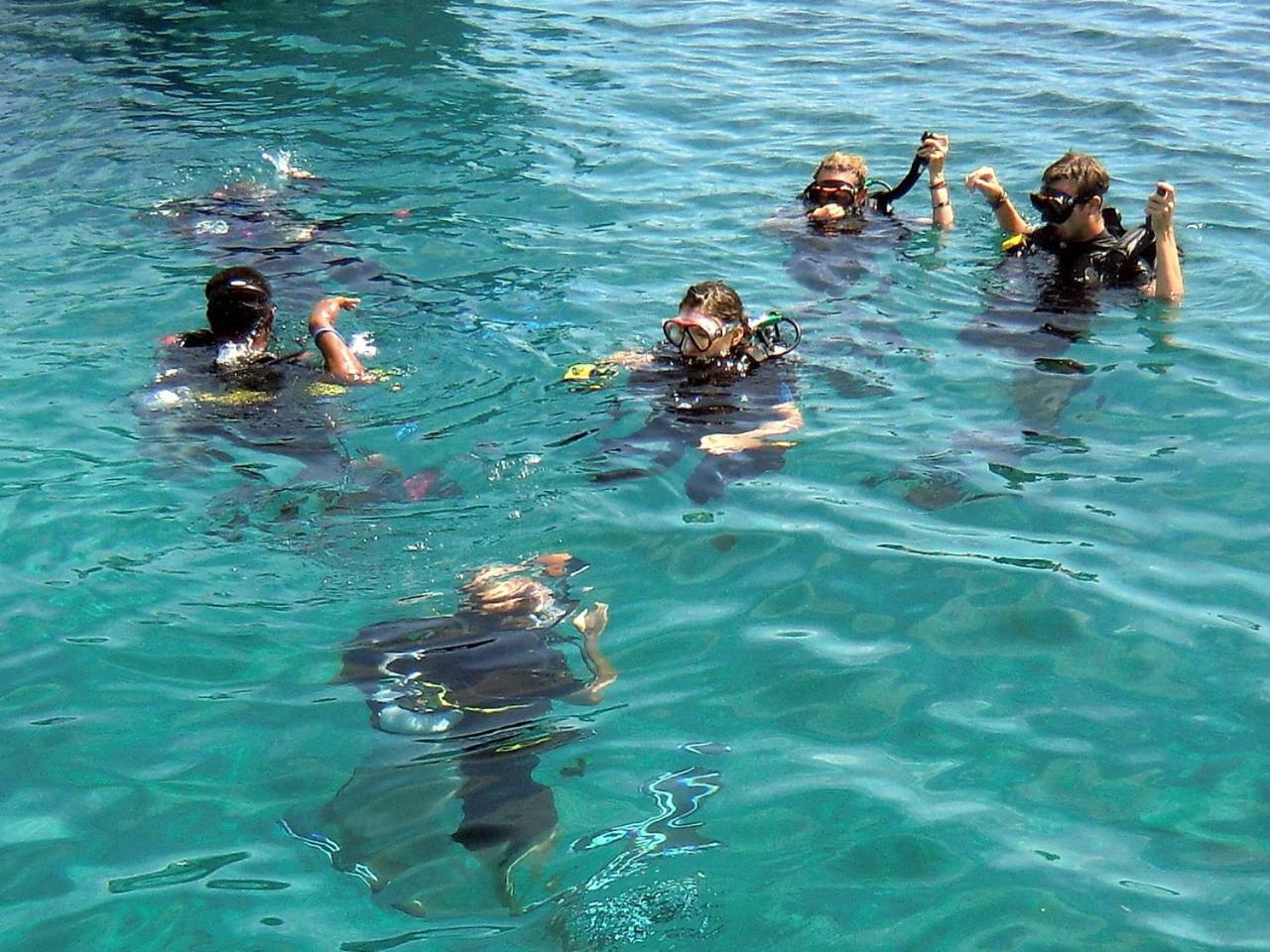 Bunaken Sea Garden Resort Kültér fotó
