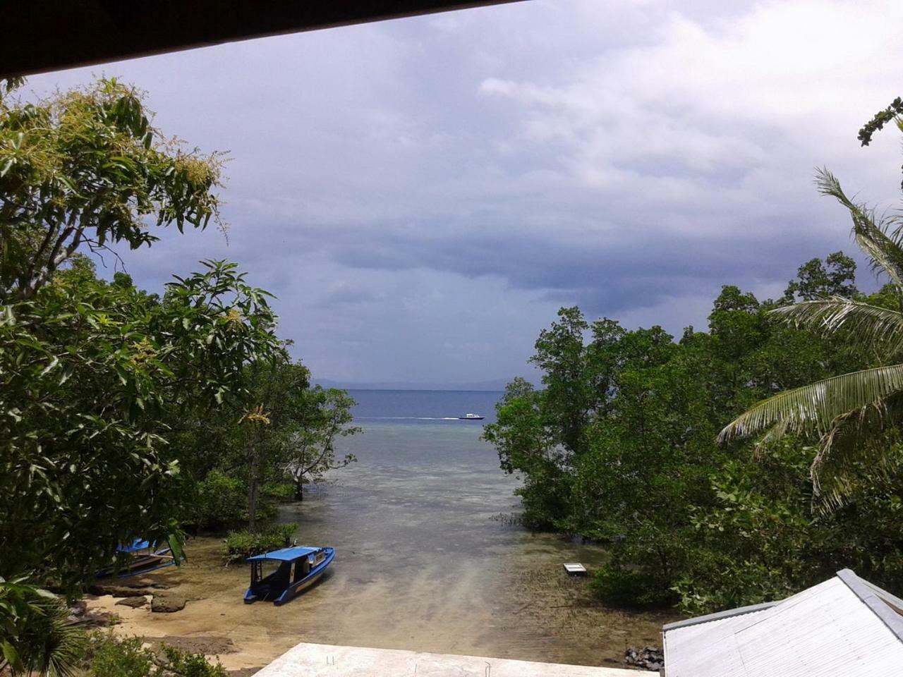 Bunaken Sea Garden Resort Kültér fotó
